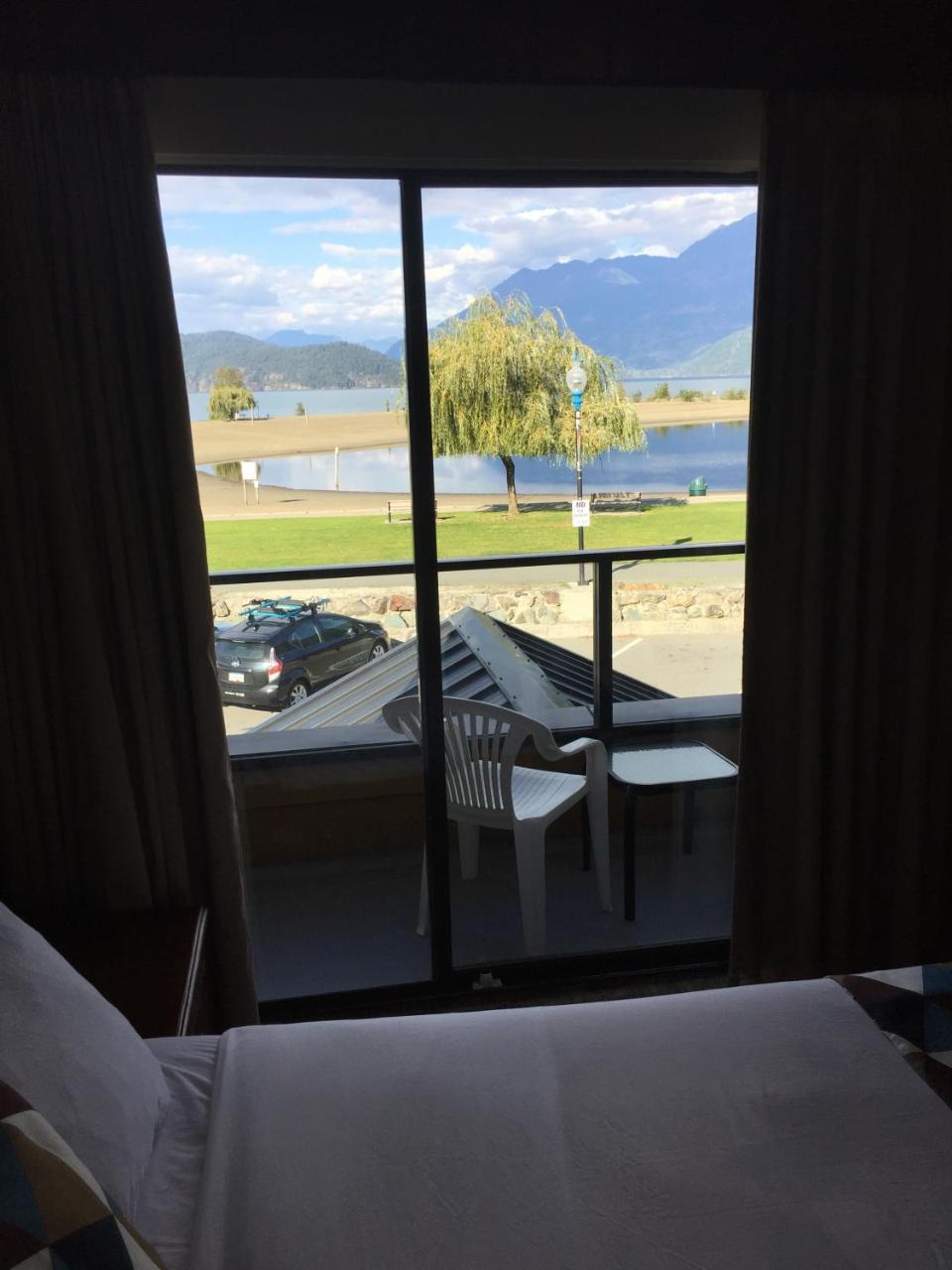 Spring Villa Hotel Harrison Hot Springs Exteriér fotografie